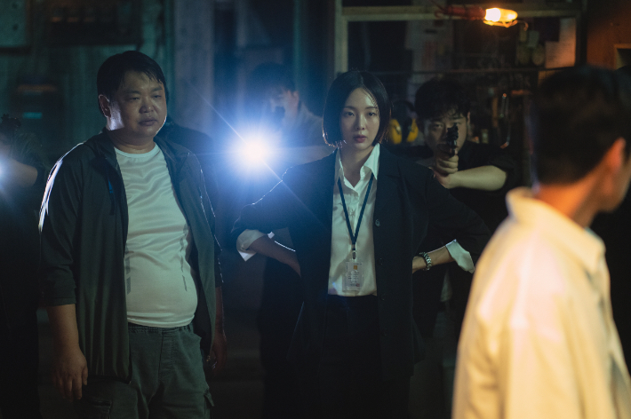 시리즈 '블러디 플라워'. 월트디즈니 컴퍼니 코리아 제공