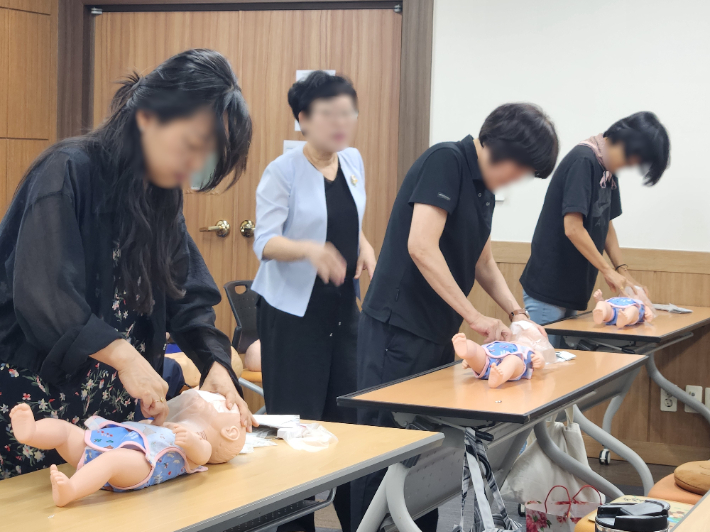 아이돌봄 인력양성 모습. 전북대 제공