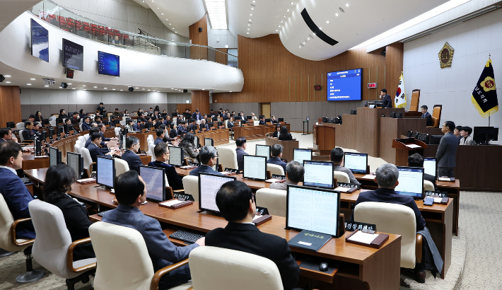 19일 열린 충남도의회 임시회 제1차 본회의. 충남도의회 제공