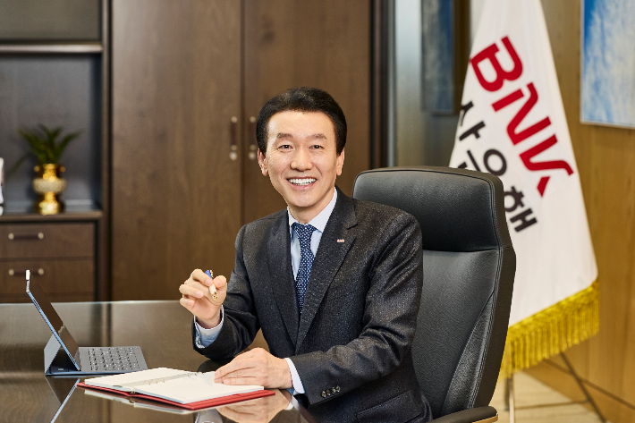 김성주 BNK부산은행장. BNK부산은행 제공