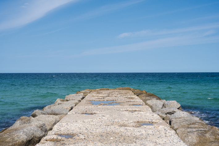 드라마 '도깨비' 촬영지인 주문진 방사제. 강릉시 제공