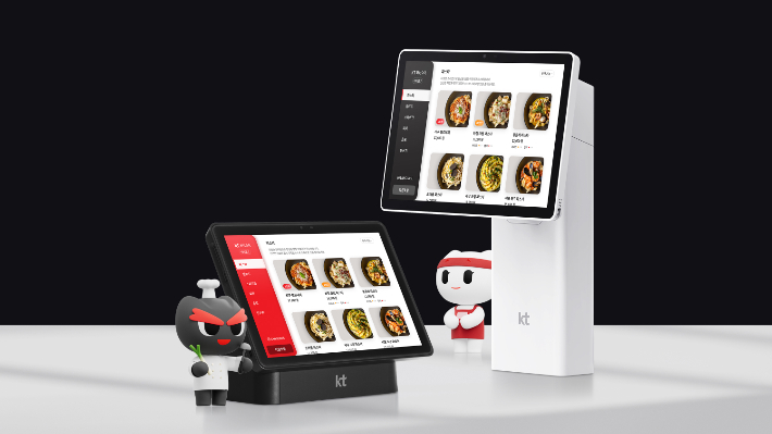 KT MWC26에서 하이오더 선보여. KT 제공