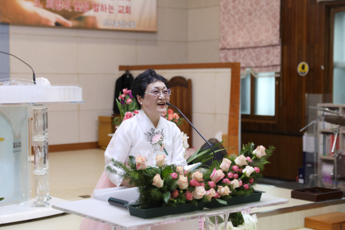 북전주노회 여전도회연합회 김영애 신임 회장이 취임 인사를 전하고 있다. 최화랑 기자