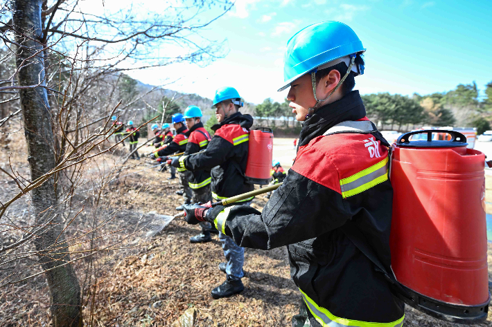 2026년 관·군 합동 산불대응훈련. 해군1함대 제공