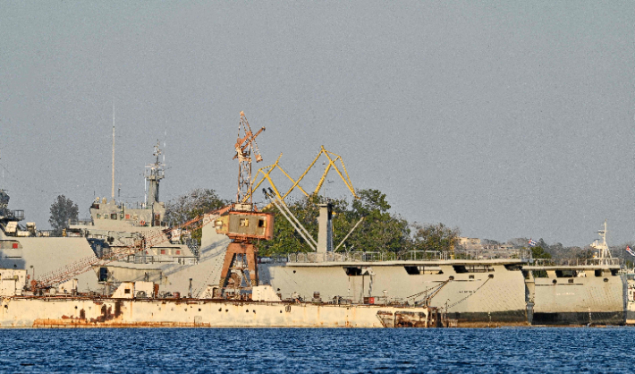 25일(현지시간) 아바나에 정박한 쿠바 해안경비대 선박. 연합뉴스