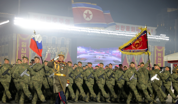 북한, 당 대회기념 열병식. 연합뉴스