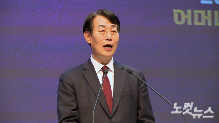 부산성시화운동본부장 권종오 목사가 환영사를 하고 있다. 이강현 기자