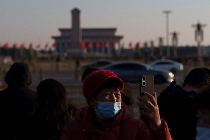 마스크 쓴 중국 시민들. 연합뉴스