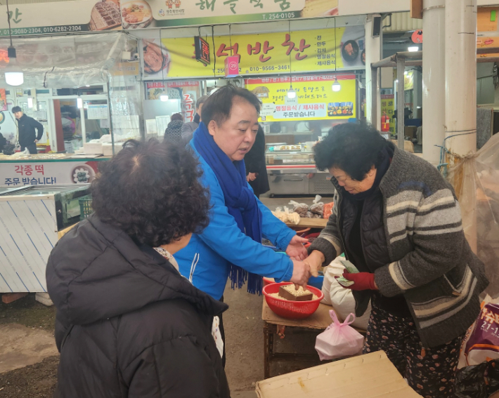 한범덕 충북지사 선거 예비후보 제공