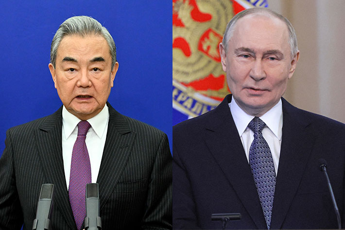 왕이 중국공산당 중앙외사판공실 주임(왼쪽), 푸틴 러시아 대통령. 연합뉴스