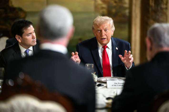 트럼프 미국 대통령은 이번 공격에 앞서 지난 달 11일 베냐민 네타냐후 이스라엘 총리와 백악관에서 사전 논의를 했다. 백악관 홈페이지 캡처