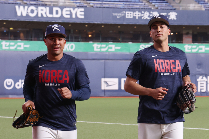 WBC 훈련 합류한 저마이 존스와 셰이 위트컴. 연합뉴스