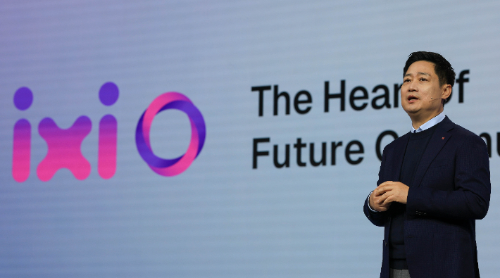 MWC26 기조 연설 나선 LG유플러스 홍범식 CEO. LG유플러스 제공