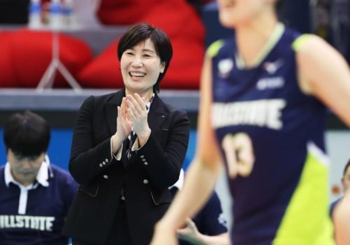 현대건설 사령탑 시절의 이도희 감독. 연합뉴스