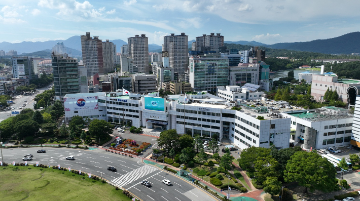 창원특례시청사 전경. 창원시 제공 