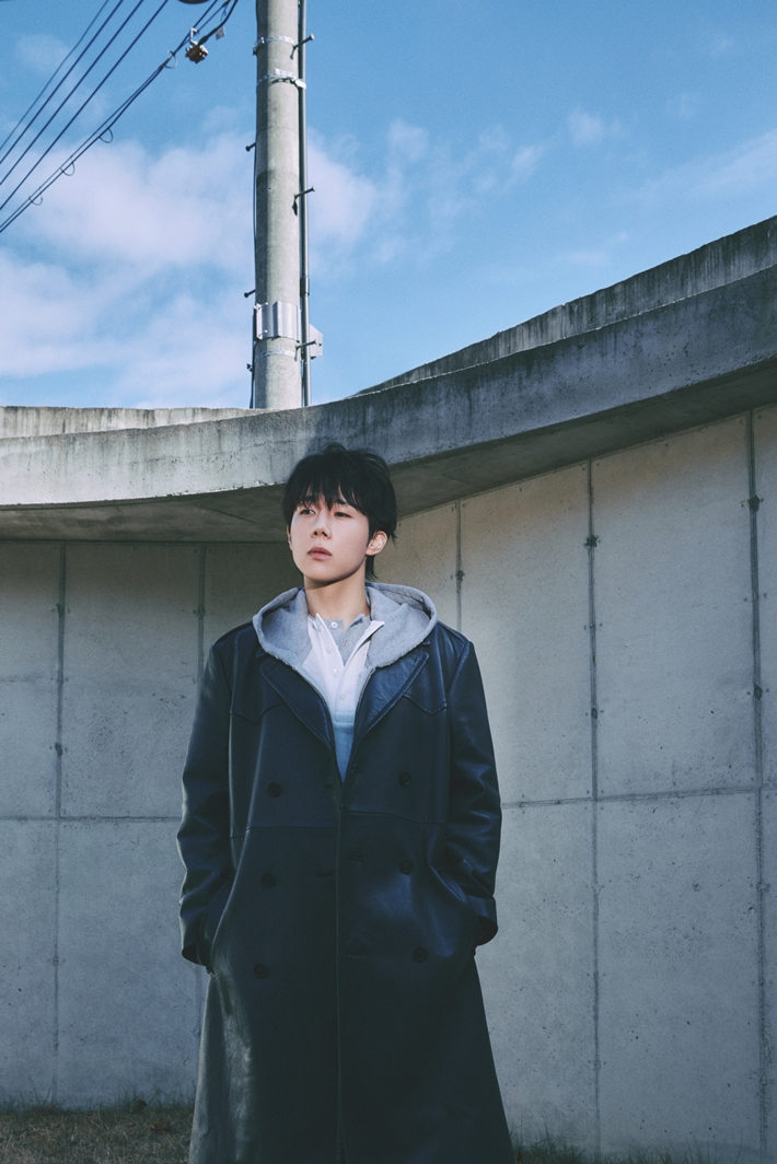 김성규는 앨범 발매에 앞서 지난달 26일 서울 강남구의 한 카페에서 라운드 인터뷰를 열어 취재진을 만났다. 빌리언스 제공