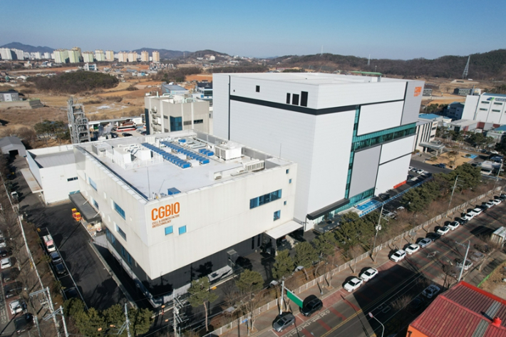 '노보팩토리'(오른쪽)와 기존 'S-캠퍼스' 전경. 시지바이오 제공