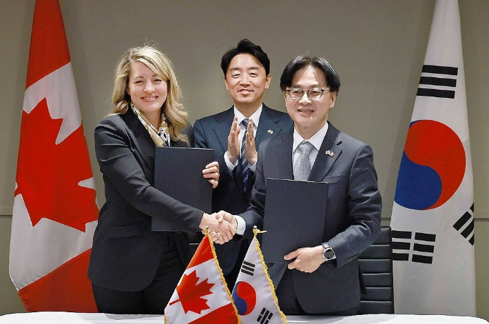 강훈식 비서실장 페이스북 캡처