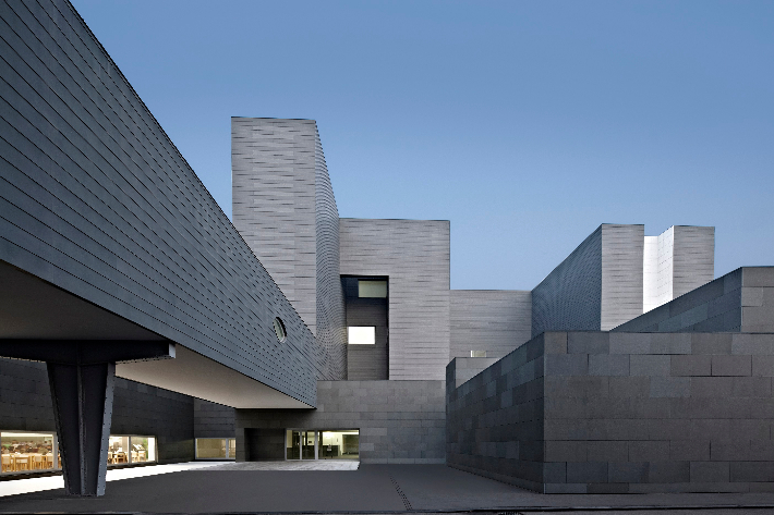 경기도 용인에 위치한 아모레퍼시픽 R&I센터 미지움. 아모레퍼시픽 제공 