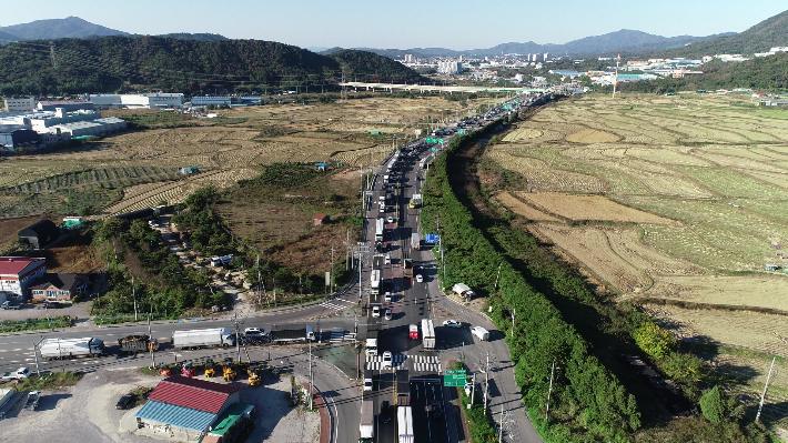경주 외동교차로와 모화삼거리 일대 교통정체. 경주시 제공