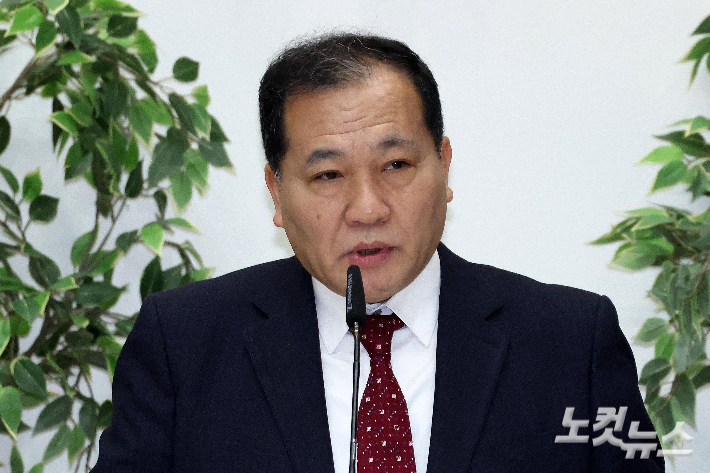 CBS M&C 김동욱 대표이사가 16일 서울 목동 CBS M&C 사옥에서 취임사를 하고 있다. 박종민 기자