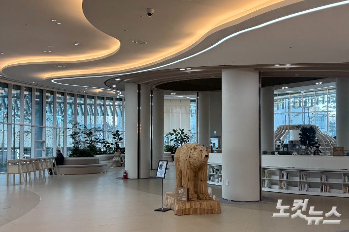 경기도서관 내부. 김수진 기자