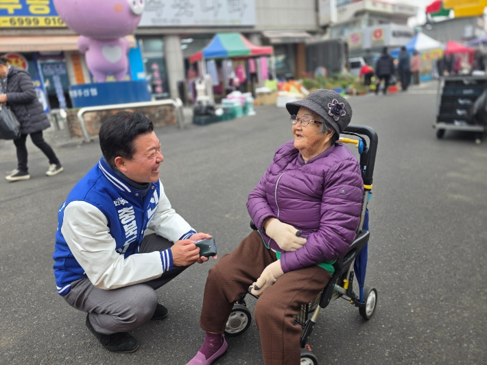 신용한 예비후보 제공