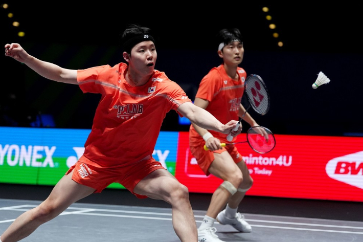 남자 복식 세계 랭킹 1위 서승재(왼쪽)-김원호. 연합뉴스 