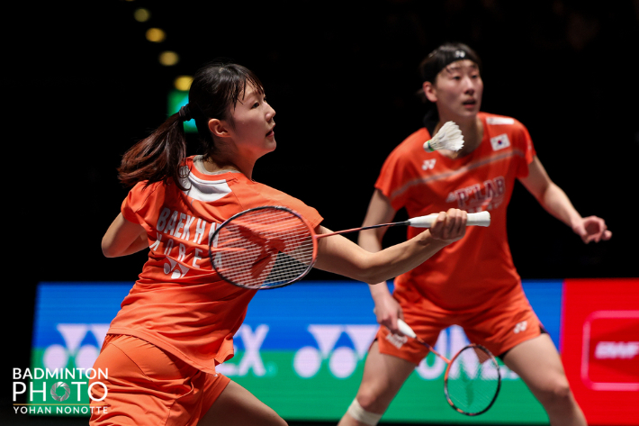 여자 복식 백하나(왼쪽)-이소희의 결승전 모습. 협회 