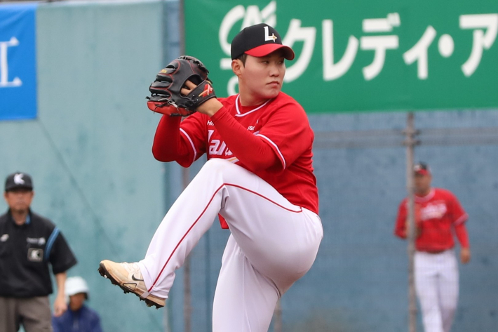 SSG 우완 최민준. SSG 