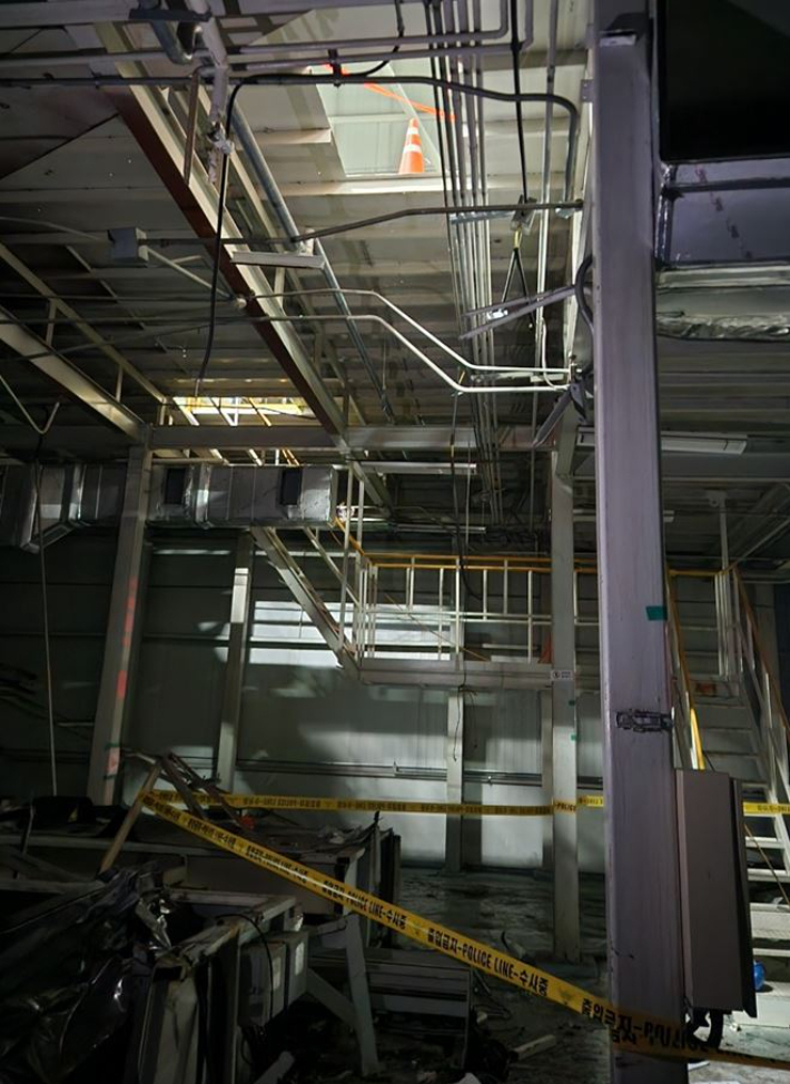 지난해 10월 3일 현대차 전주 공장서 발생한 추락사고 현장. 전북소방본부 제공