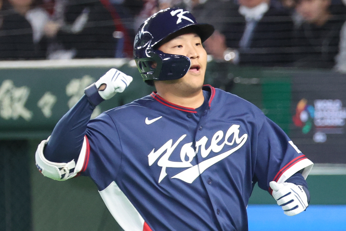 홈런 친 문보경. 연합뉴스