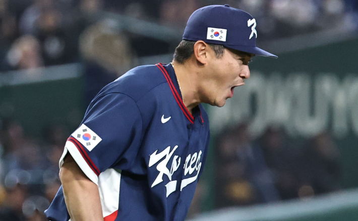 포효하는 노경은. 연합뉴스