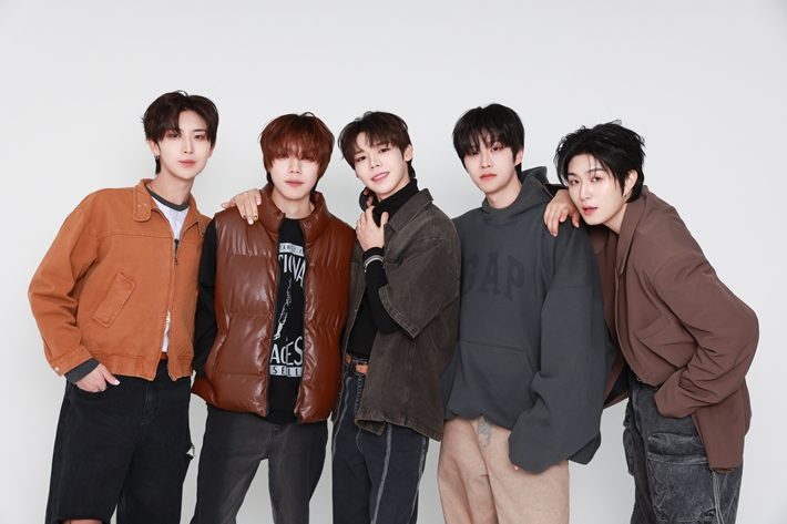 보이드는 내일(11일) 데뷔 쇼케이스를 열고 정식 데뷔한다. IX엔터테인먼트 제공