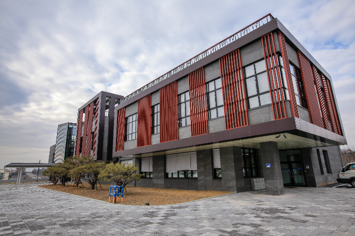 충주시 농업기술센터 전경. 충주시 제공