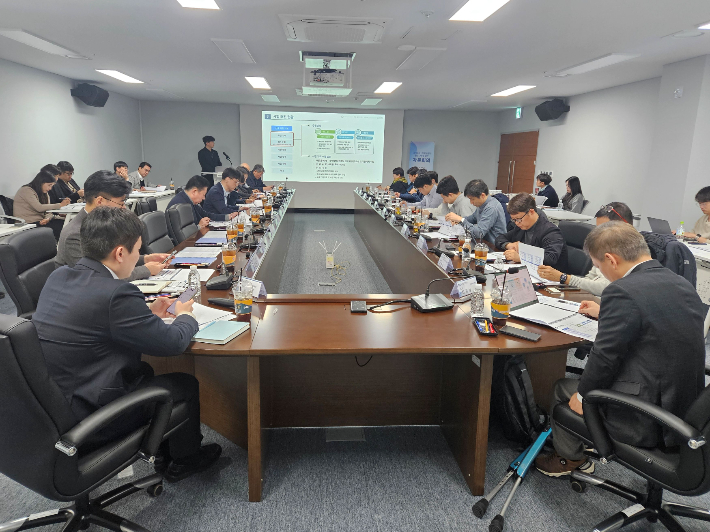 광주시, 국가 신경망처리장치 컴퓨팅센터 구축 시동 - 뉴스 썸네일 이미지