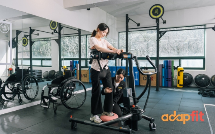 ㈜하루하루움직임연구소 '어댑핏', '데이터'로 재활과 일상 사이 좁힌다 - 뉴스 썸네일 이미지