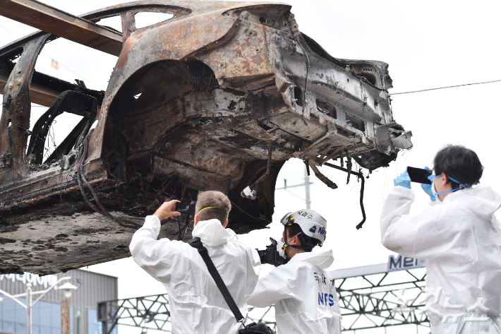 화재가 발생한 전기차. 류영주 기자