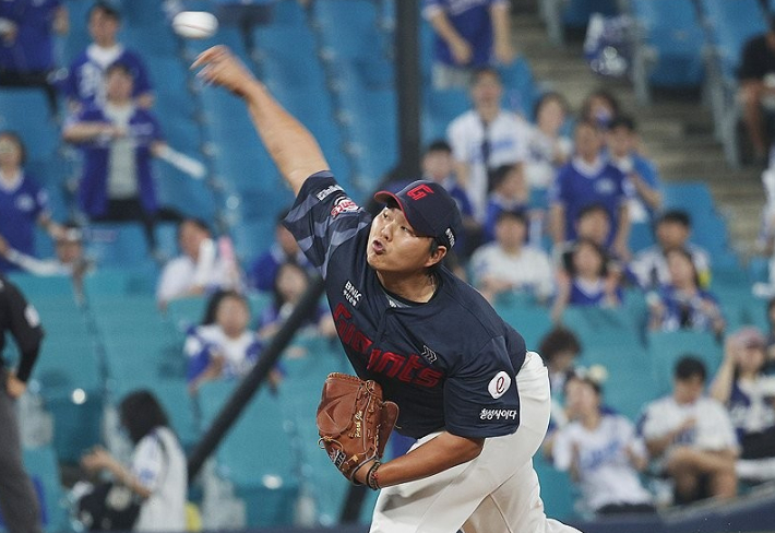 롯데 우완 박진. 연합뉴스 