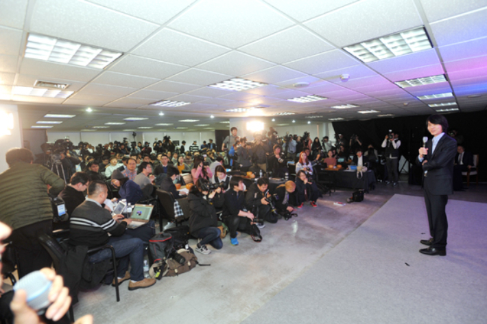 2016년 이세돌의 기자회견 모습. 한국기원 제공