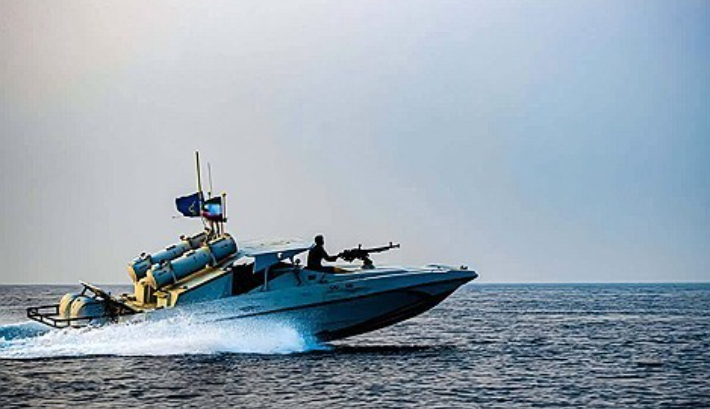 이란 이슬람혁명수비대(IRGC)의 소형 보트 훈련. 연합뉴스