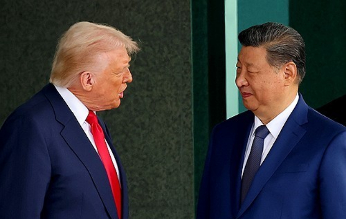 도널드 트럼프 미국 대통령(왼쪽), 시진핑 중국 국가 주석. 연합뉴스