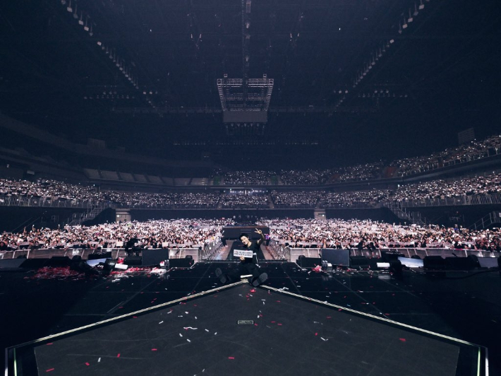 우즈 공식 트위터