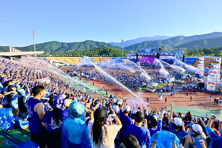싸이 흠뻑쇼 속초. 속초시 제공