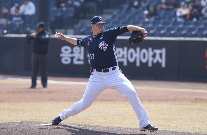 두산 베어스 제공