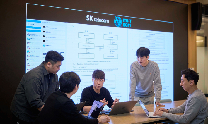 SKT, AI 데이터센터 '연동 규격' UN 산하 글로벌 표준 승인. SK텔레콤 제공