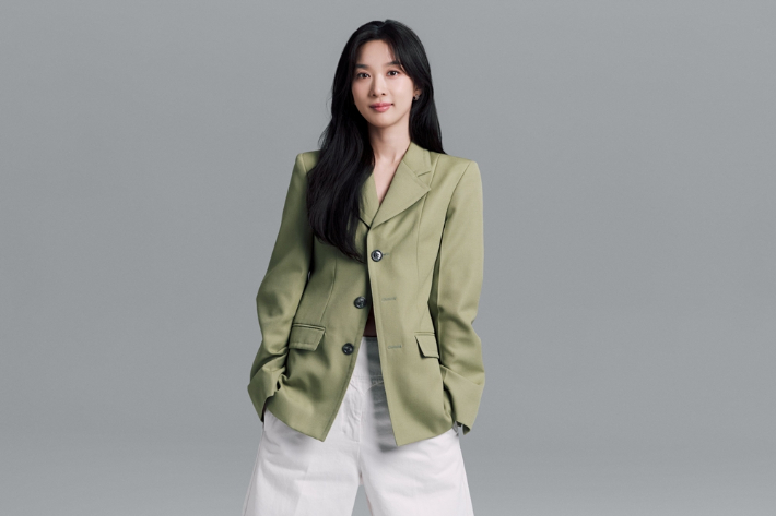 ENA 월화 드라마 '아너: 그녀들의 법정' 황현진 역 배우 이청아. 매니지먼트 숲 제공