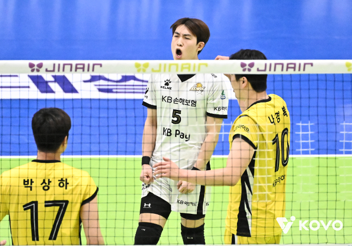 포효하는 김도훈. 한국배구연맹