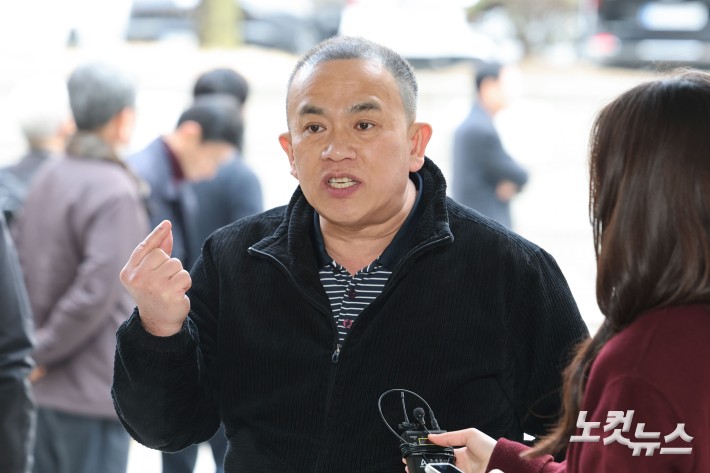 입장 밝히는 명태균