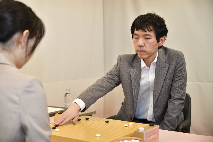 이창호 9단의 대국 장면. 한국기원 제공